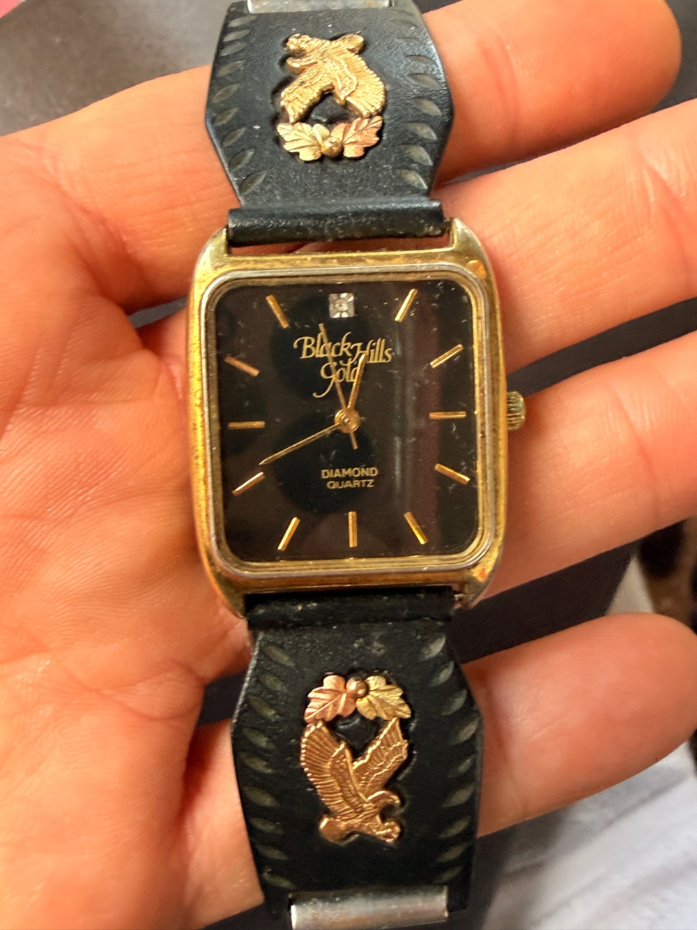 Vintage Black Hills Gold Men's Eagle Diamond Quartz Watch